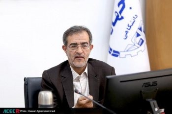 جوانان و دانشجویان به جهاددانشگاهی برکت میبخشند